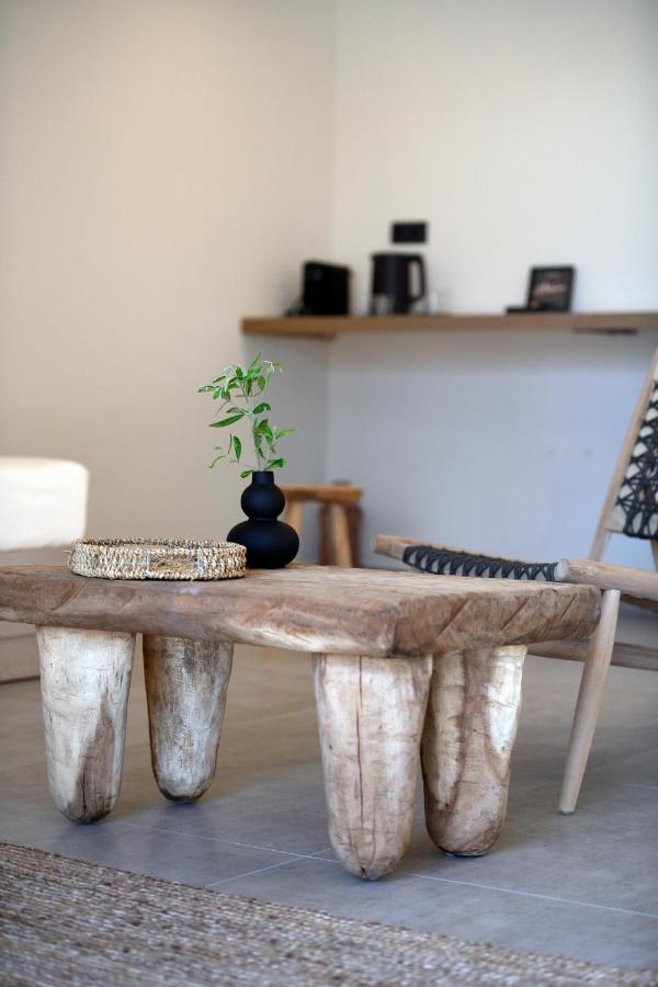 Готель Elies Aesthetic Living Nea Iraklitsa Екстер'єр фото